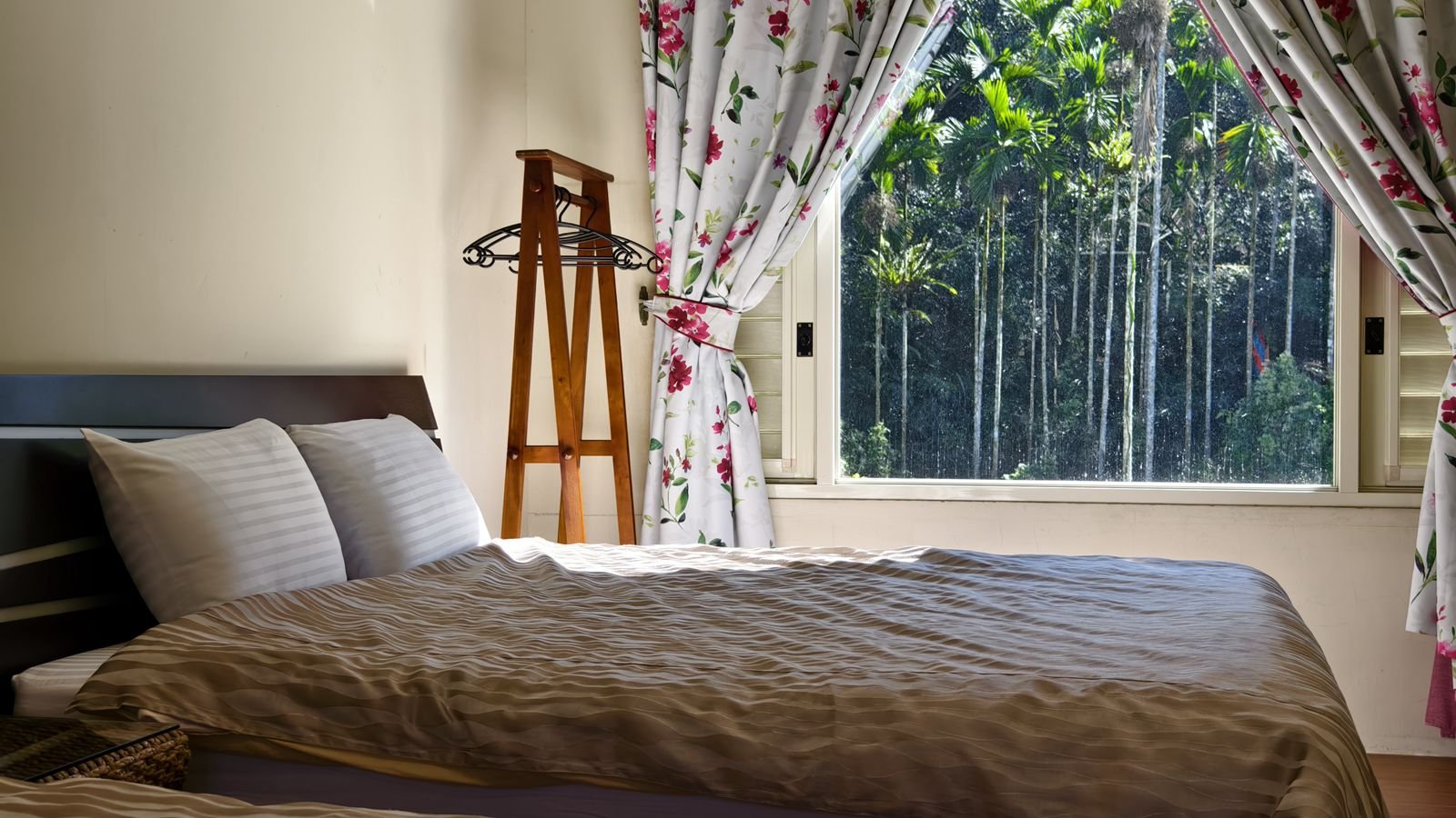 🌼 雞蛋花四人套房